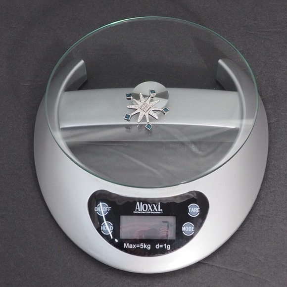 Givenchy Brooch Pin Silver Tone Clear Blue Rhinestone Starburst Logo Chic VTG - Picture 10 of 11